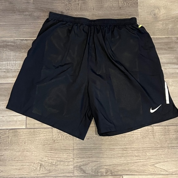Nike Pants - Nike Dri-Fit Black athletic gym shorts size Large L w/ Lime green biker short
